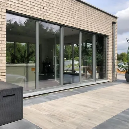 Luxury 15 Pers Natura 2000 Jacuzzi - Wellness Prive - *